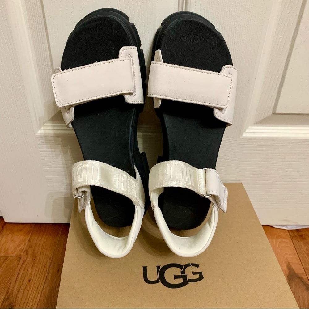 Ugg Ashton Lug Ankle Sandals - Jasmine Women Size 10 - Picture 3 of 8